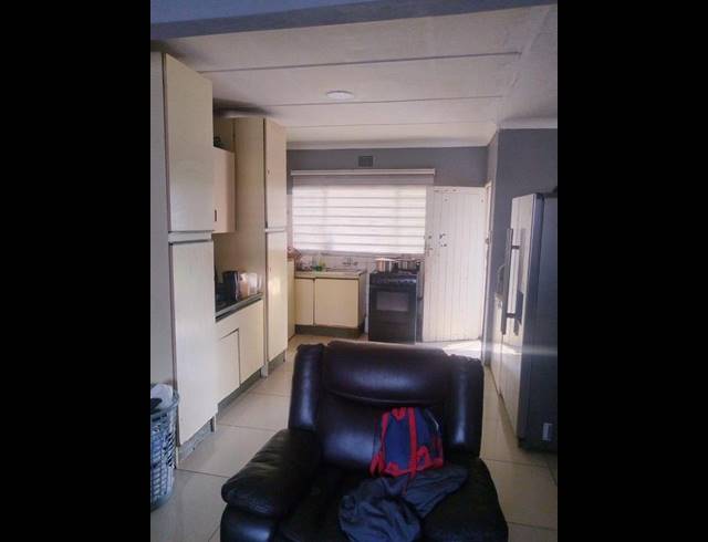 3 BEDROOM PROPERTY TO RENT IN ELSBURG